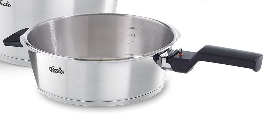 Fissler 2.5  lt  Düdüklü Tencere Tek Alt gövde vitavit Taban 